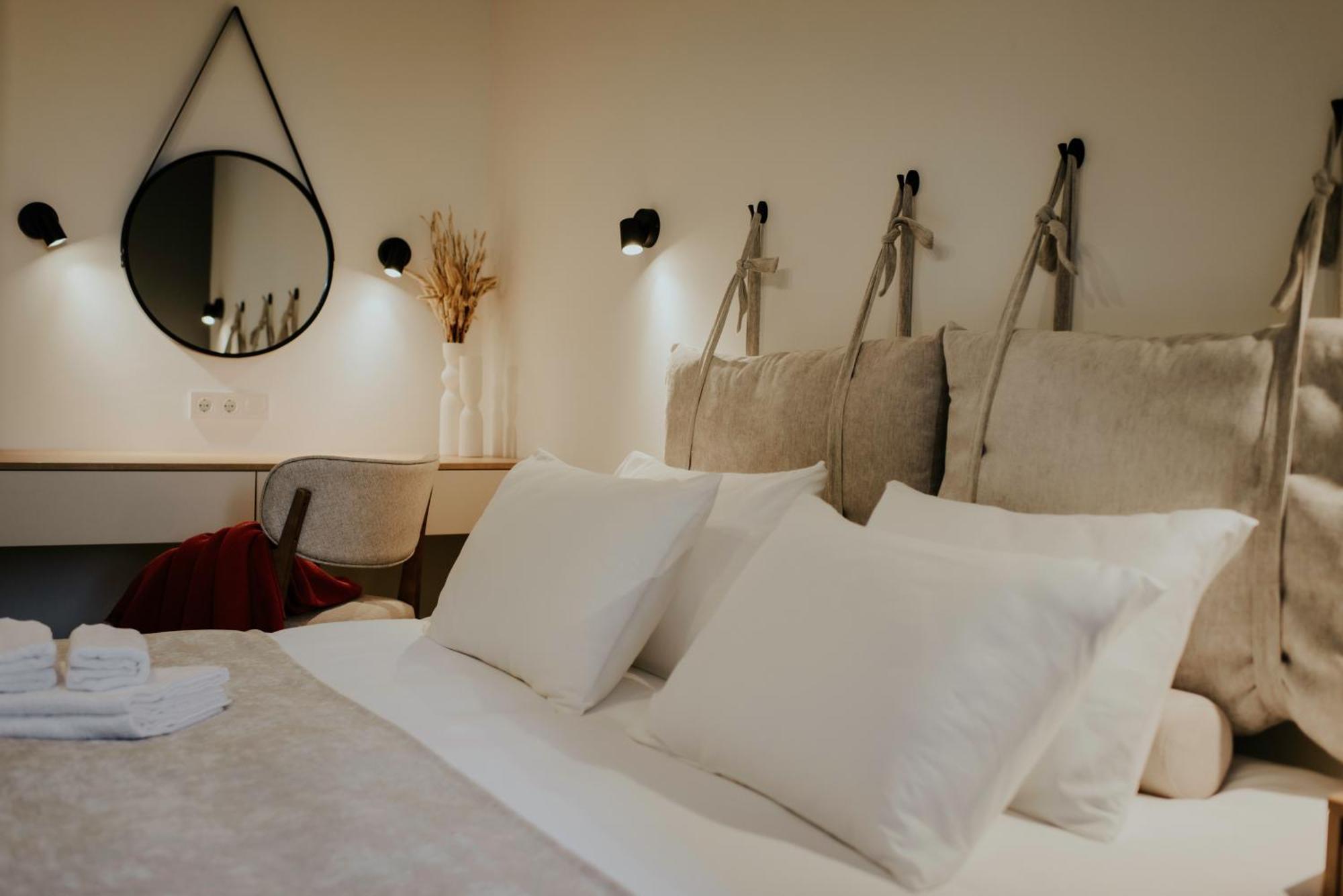 Luxury Inn Grand Residences Тбилиси Экстерьер фото